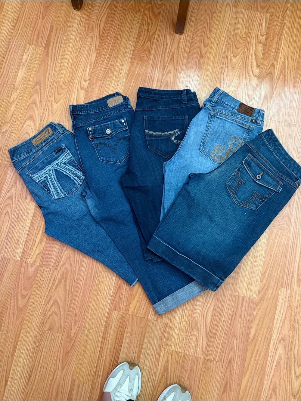 Seven7 different brands Women’s Mixed Blue Denim Ankle & Cropped Jeans
